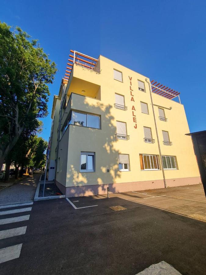 Leon Apartment Senj  Ngoại thất bức ảnh