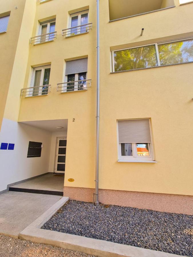 Leon Apartment Senj  Ngoại thất bức ảnh
